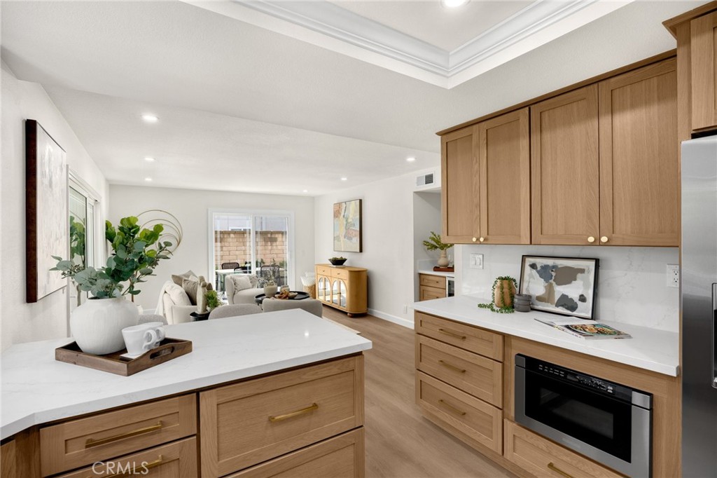846 Mooncrest