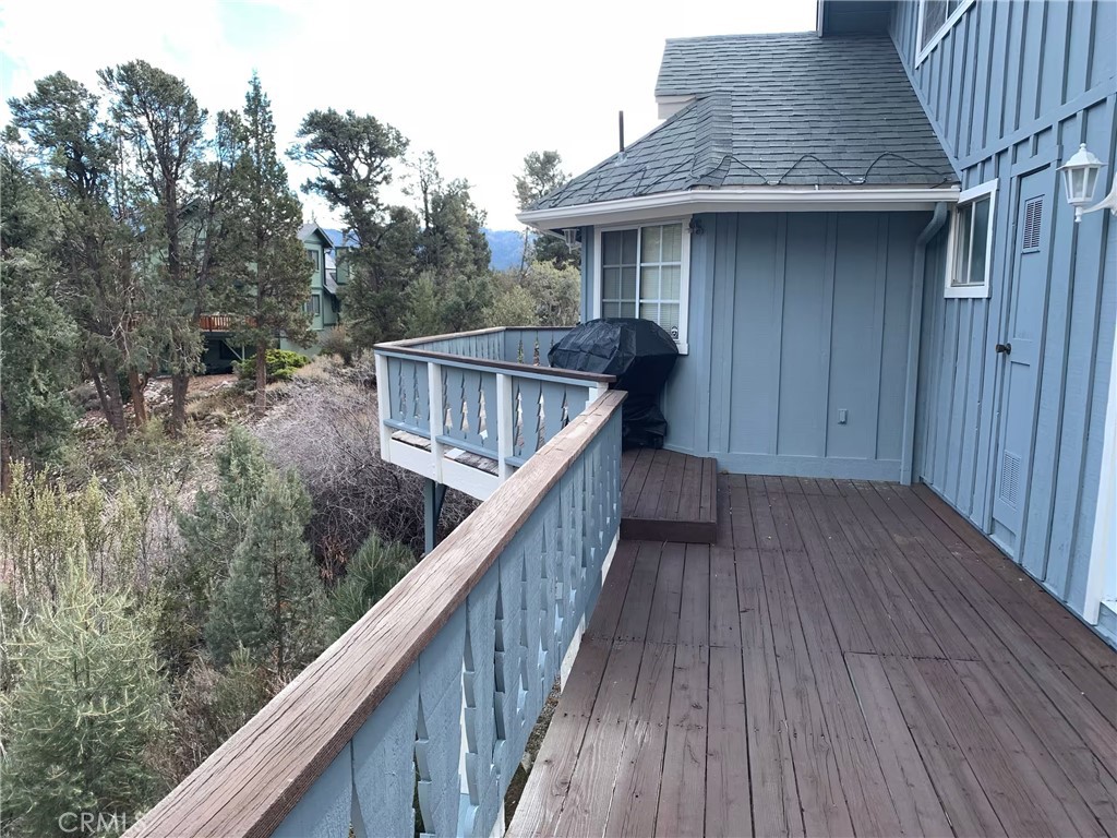 1136 Mount Verde