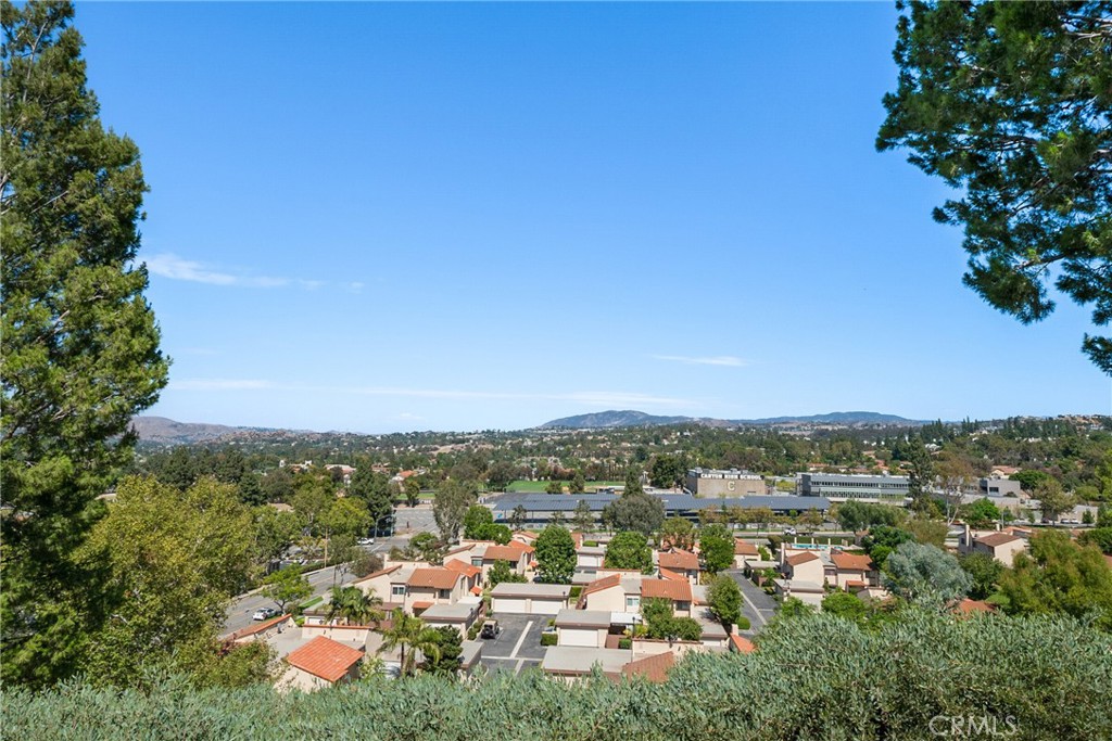 5536 E Vista Del Este