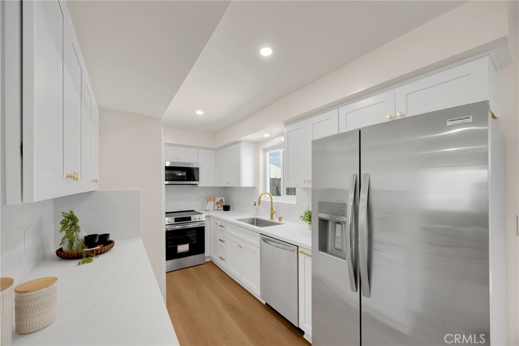 9579 Adams