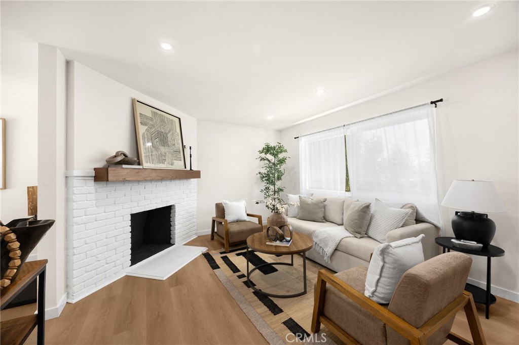 9579 Adams