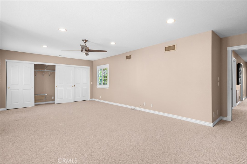 22594 Hidden Hills