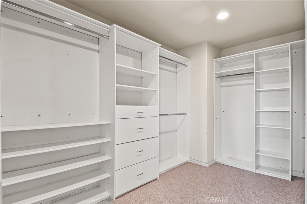 22594 Hidden Hills