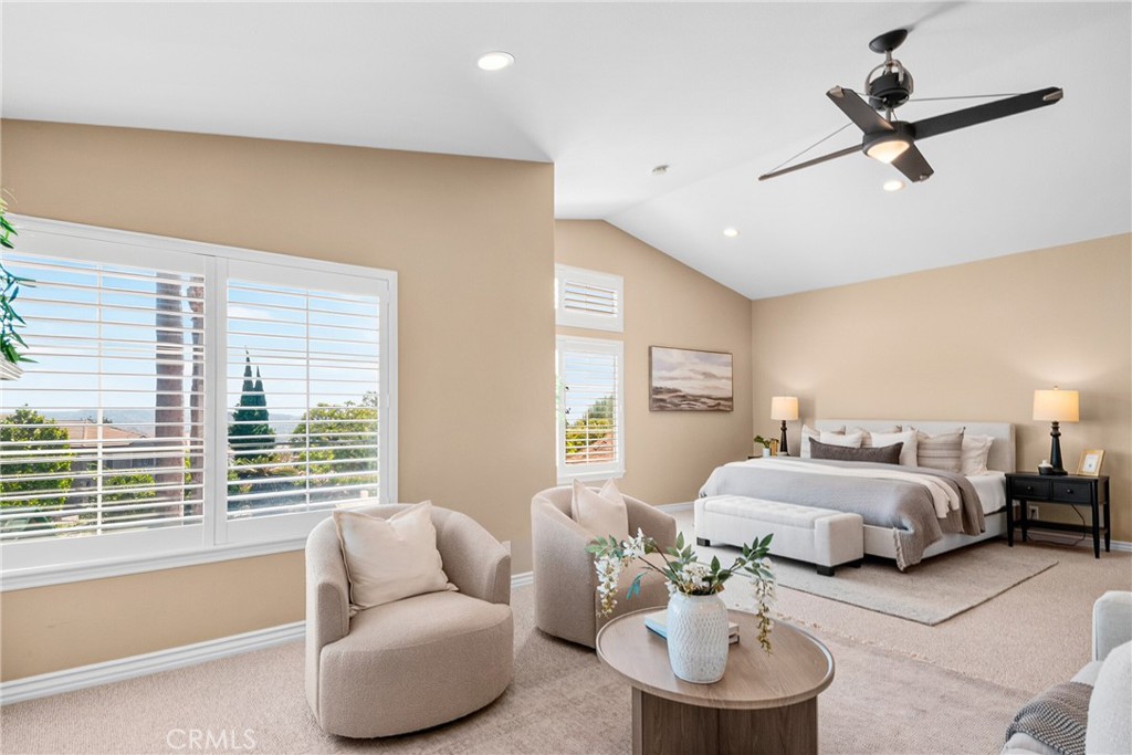 22594 Hidden Hills