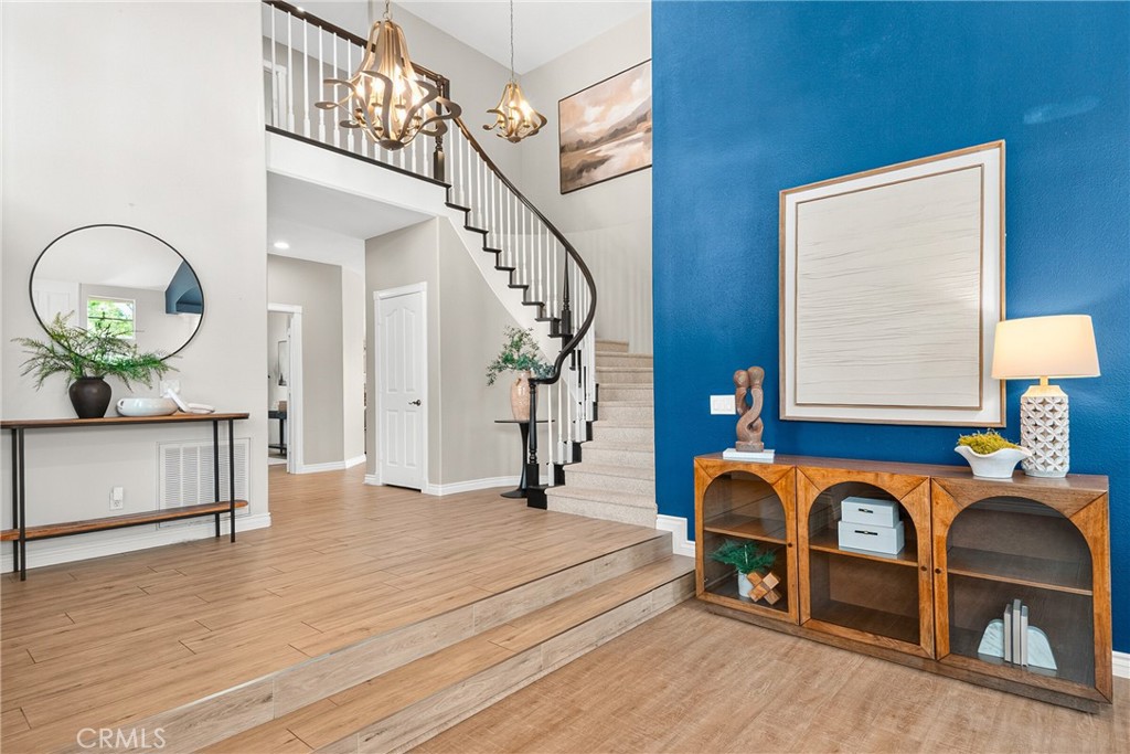 22594 Hidden Hills