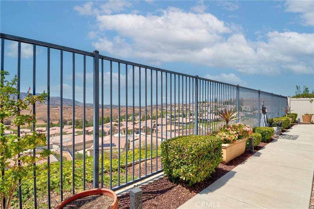 24325 Overlook