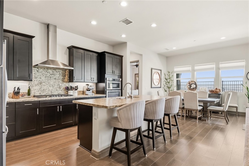 24325 Overlook