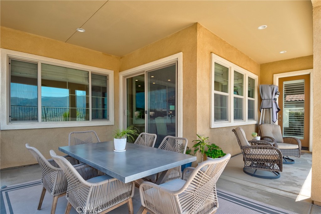 24325 Overlook