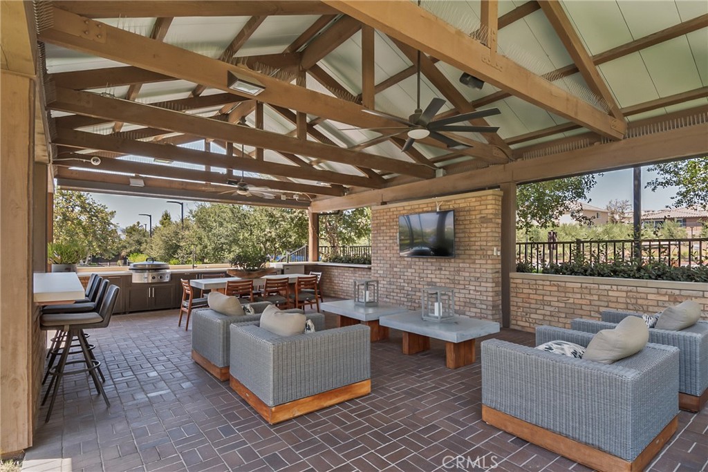 24325 Overlook