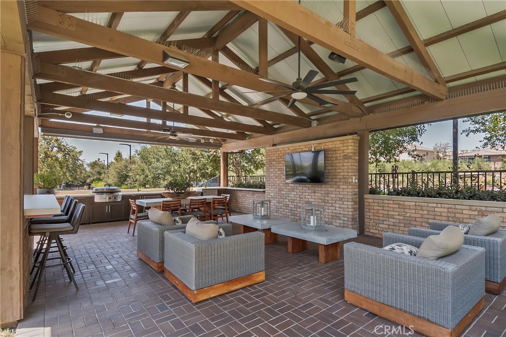 24325 Overlook