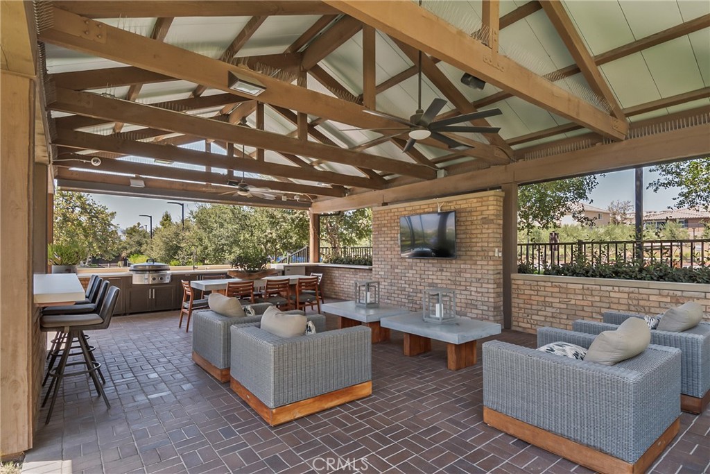 24325 Overlook