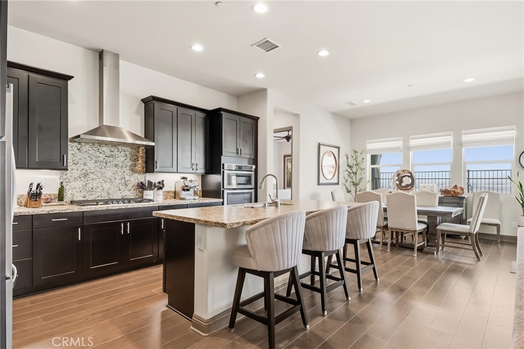24325 Overlook