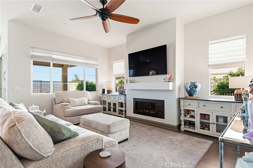 24325 Overlook