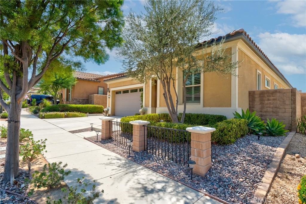 24325 Overlook