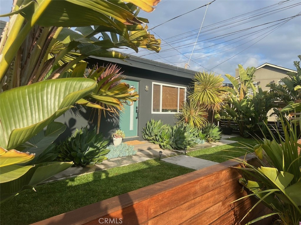 3120 Tide Avenue