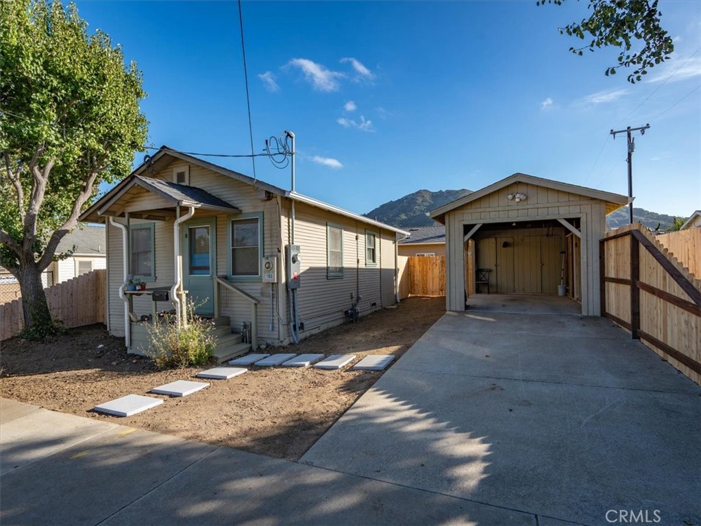 165 Cerro Romauldo Avenue
