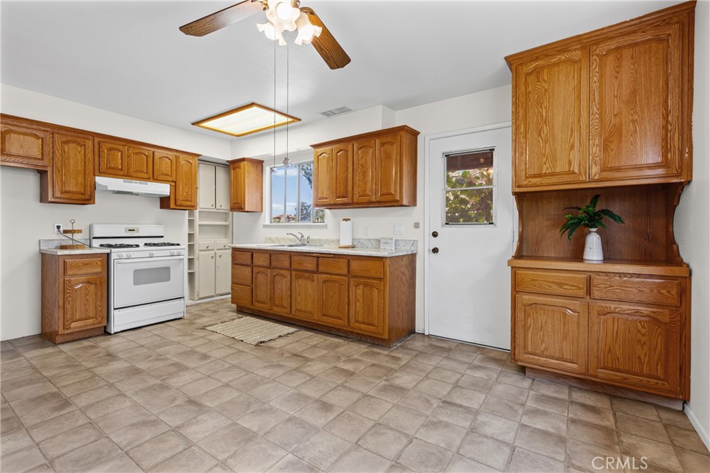735 Orchard Road