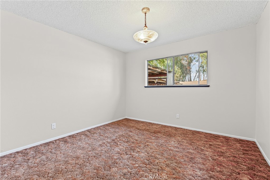 735 Orchard Road