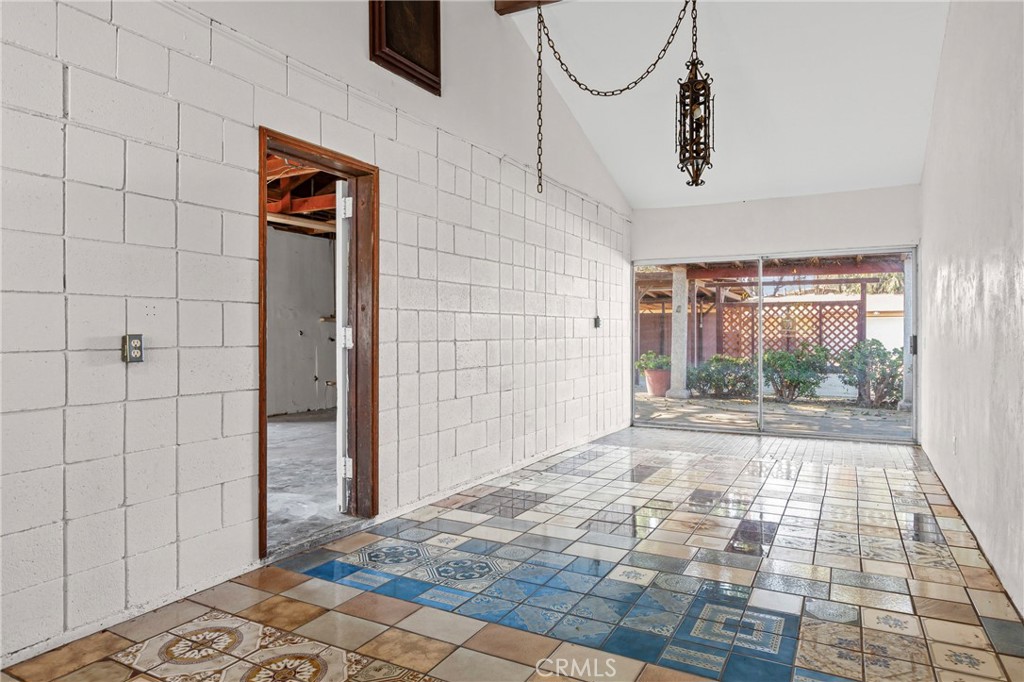 735 Orchard Road