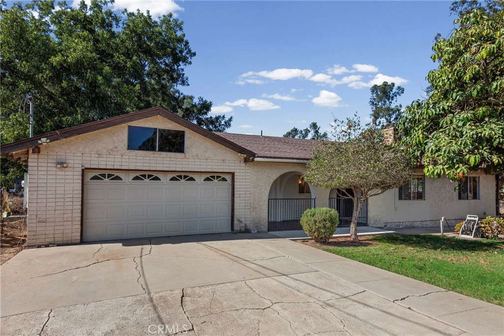 735 Orchard Road
