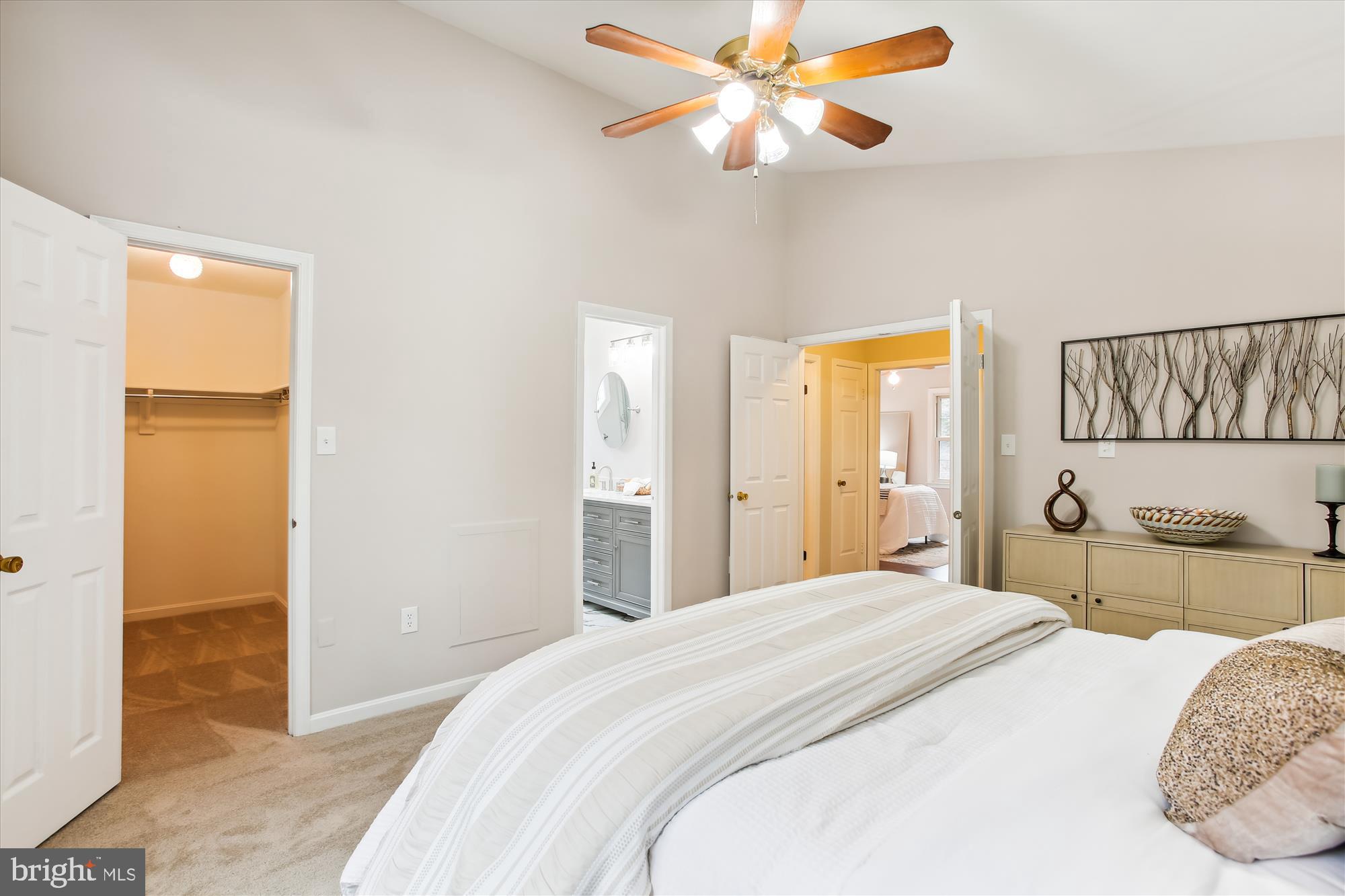 15163 STRATTON MAJOR COURT