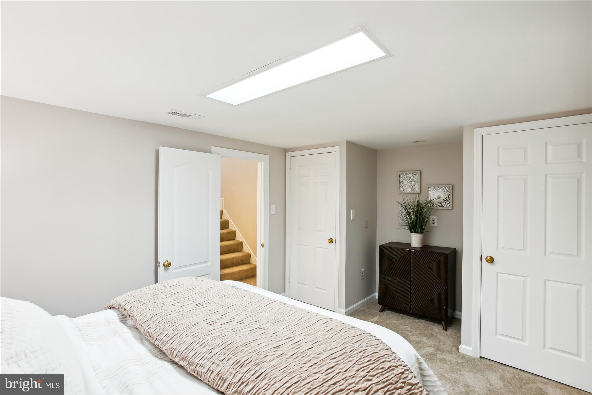 15163 STRATTON MAJOR COURT