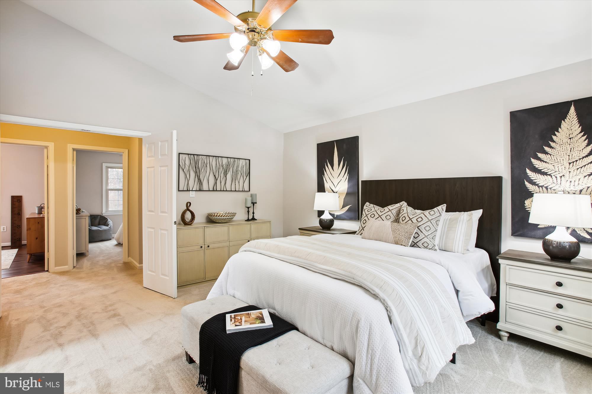 15163 STRATTON MAJOR COURT