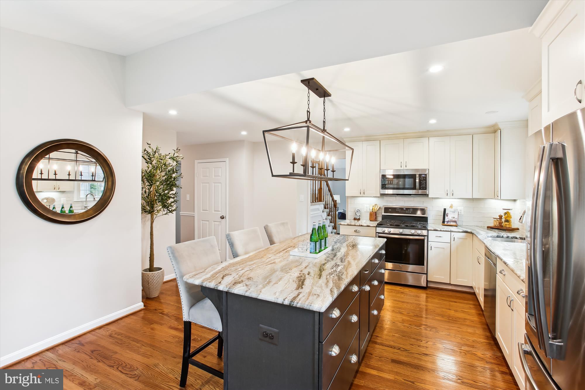 15163 STRATTON MAJOR COURT