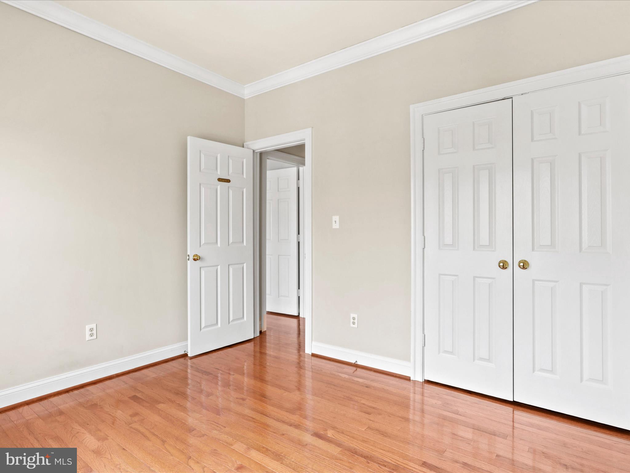 11409 SUMMER HOUSE COURT