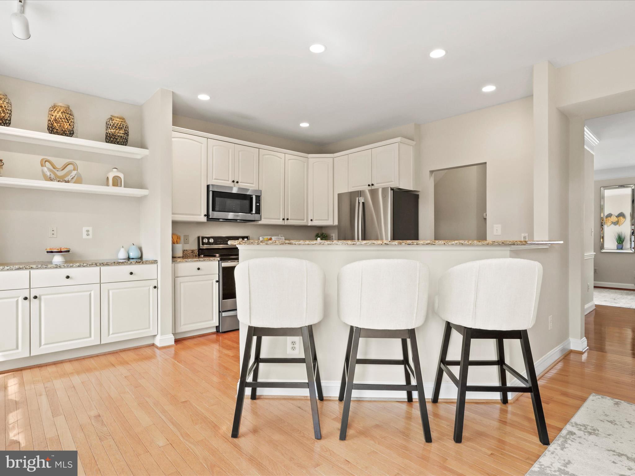 11409 SUMMER HOUSE COURT