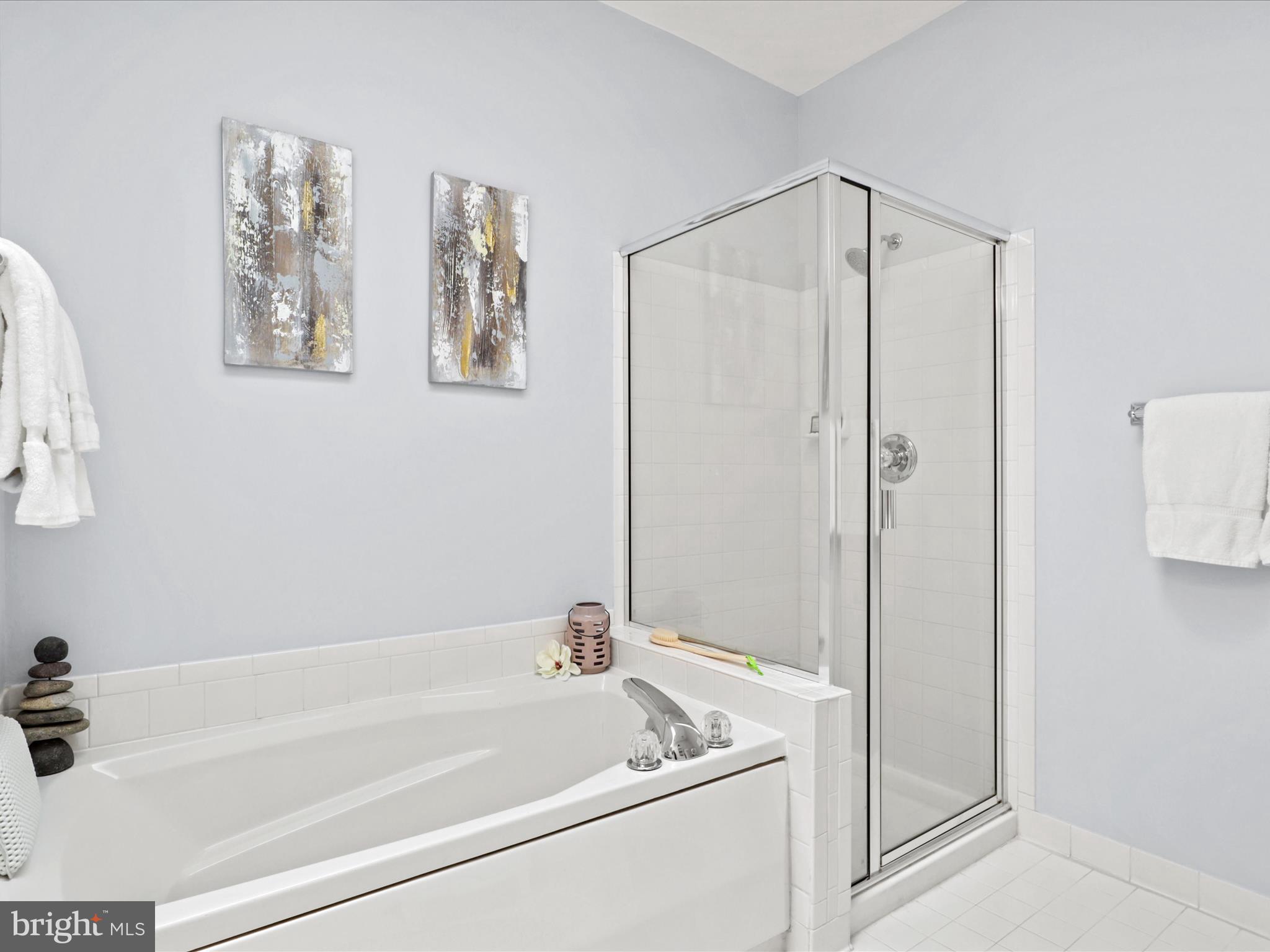 11409 SUMMER HOUSE COURT