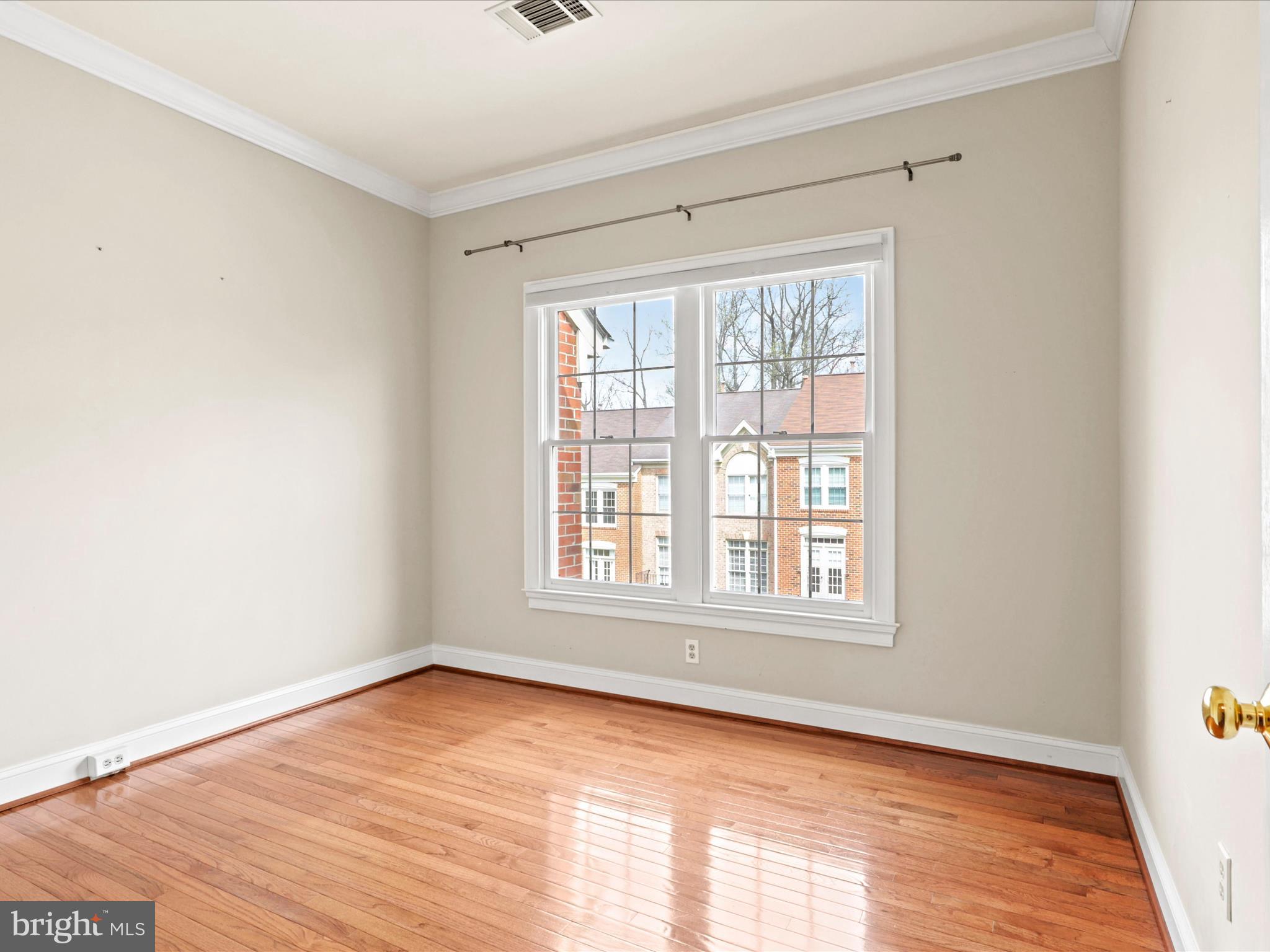 11409 SUMMER HOUSE COURT