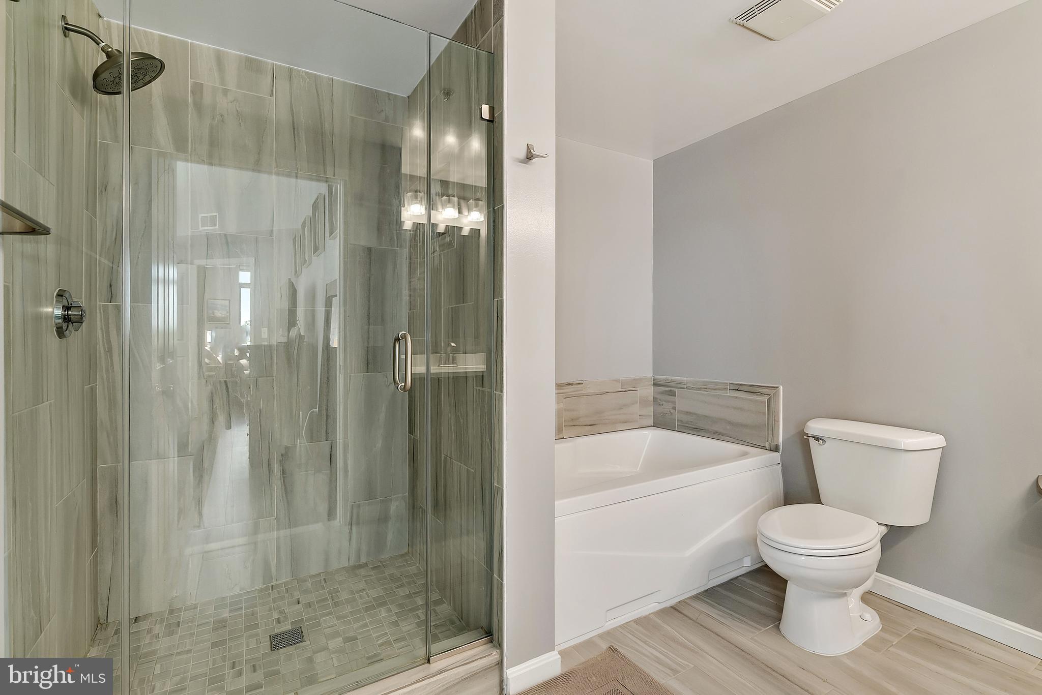 4490 MARKET COMMONS DRIVE 701