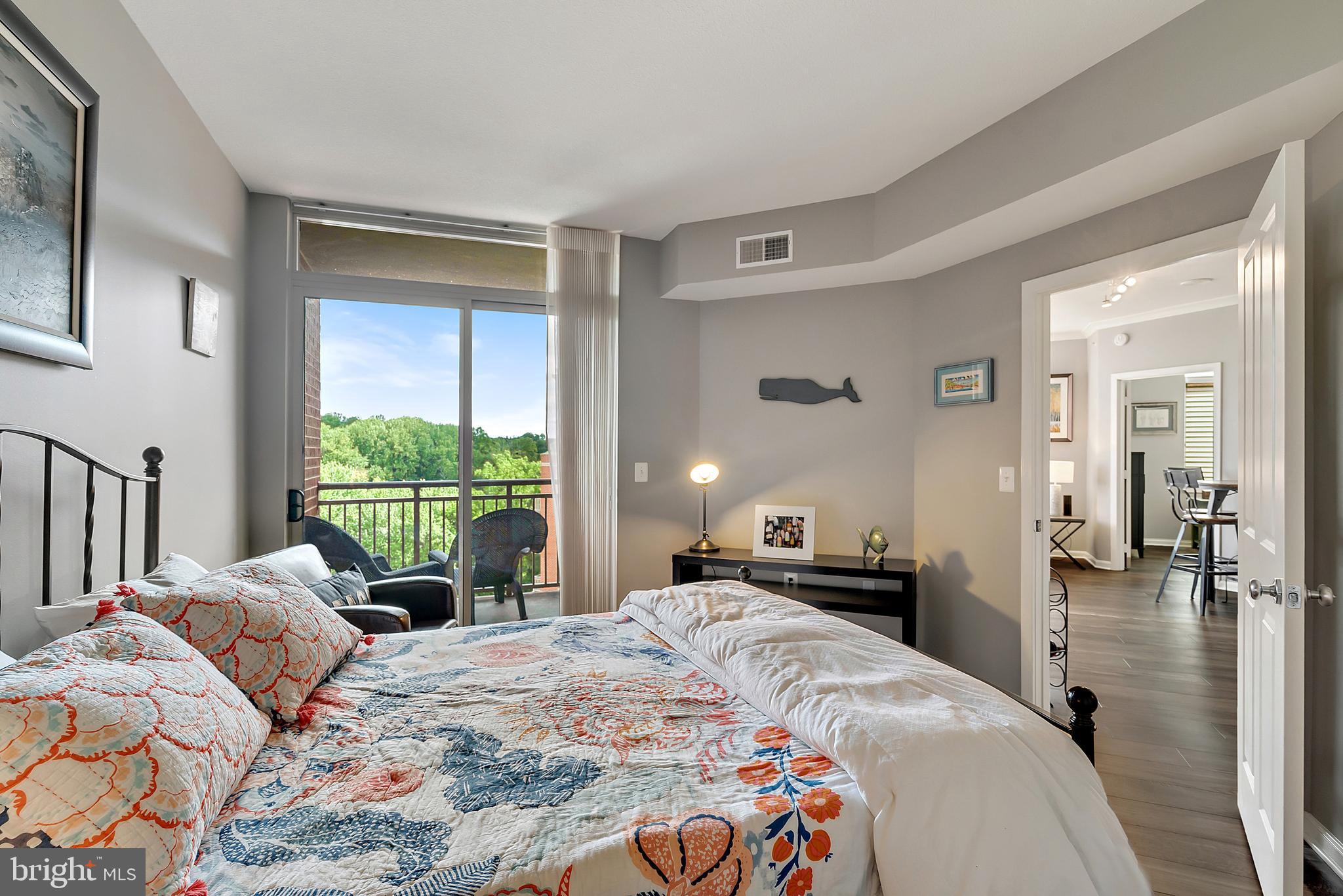 4490 MARKET COMMONS DRIVE 701