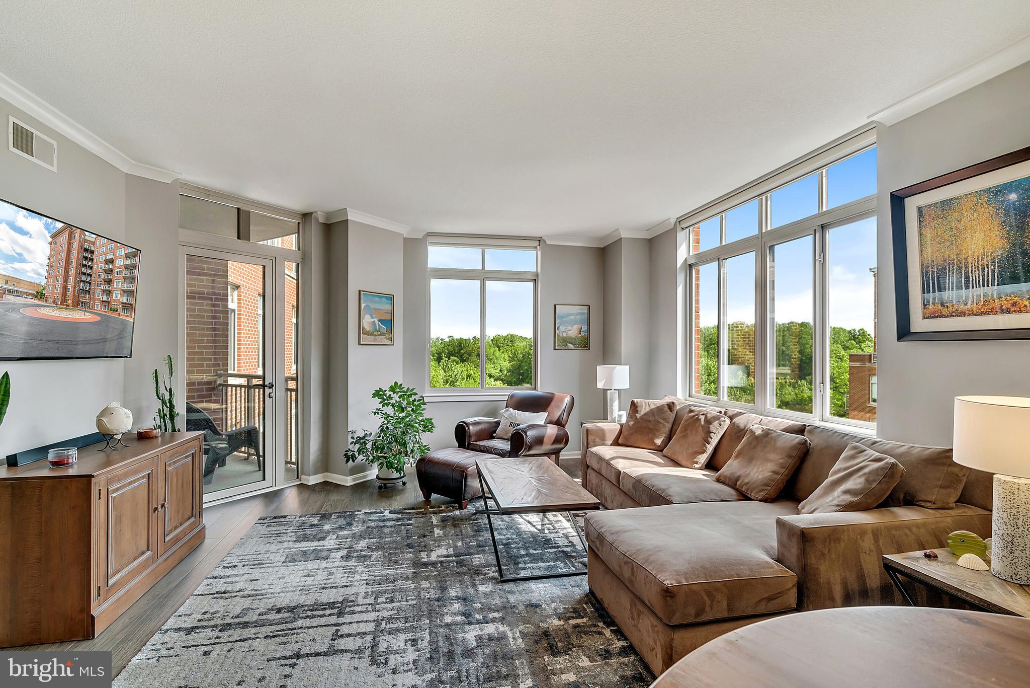 4490 MARKET COMMONS DRIVE 701