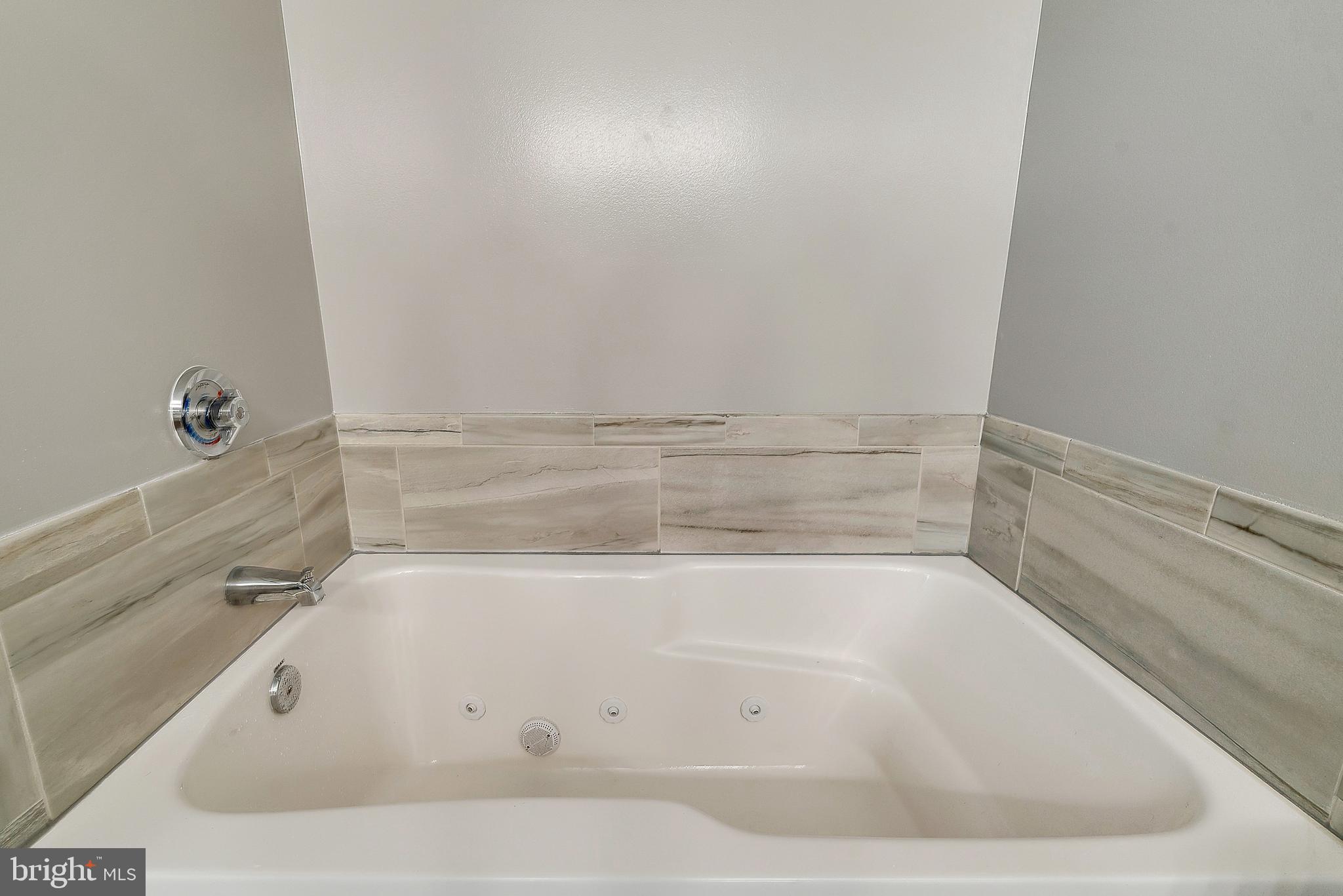 4490 MARKET COMMONS DRIVE 701