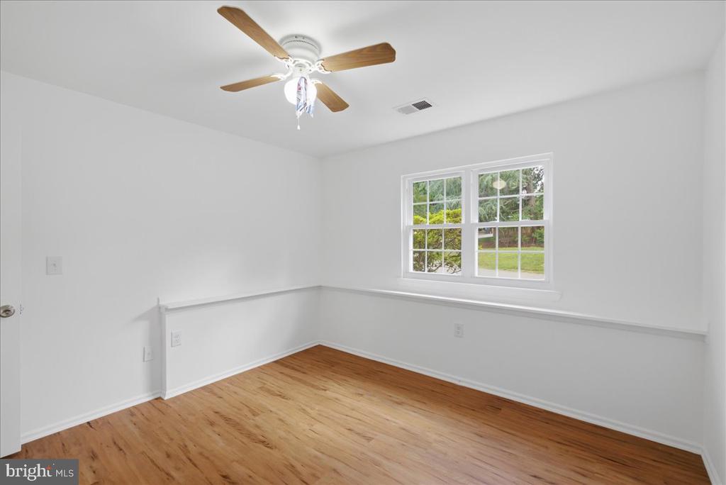 10598 REEDS LANDING CIRCLE