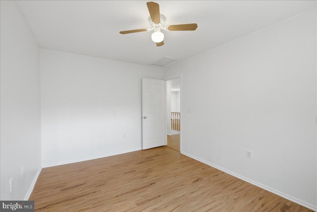 10598 REEDS LANDING CIRCLE