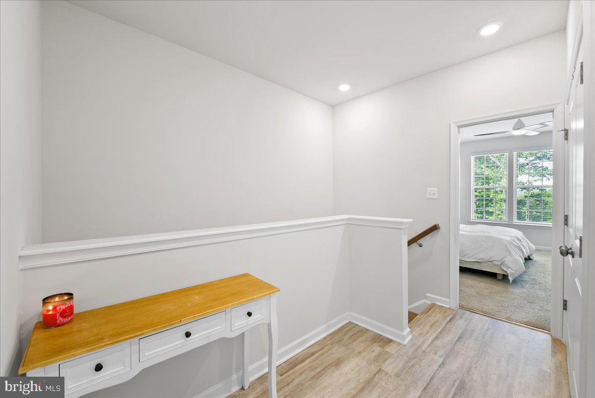 1602 FIELD SPARROW TERRACE NE