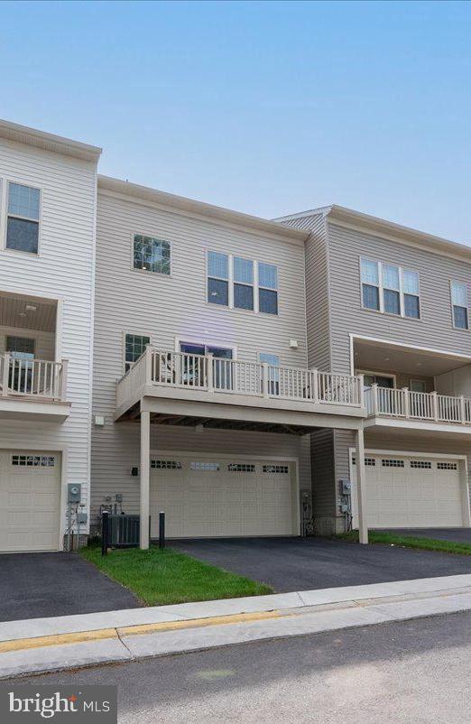 1602 FIELD SPARROW TERRACE NE