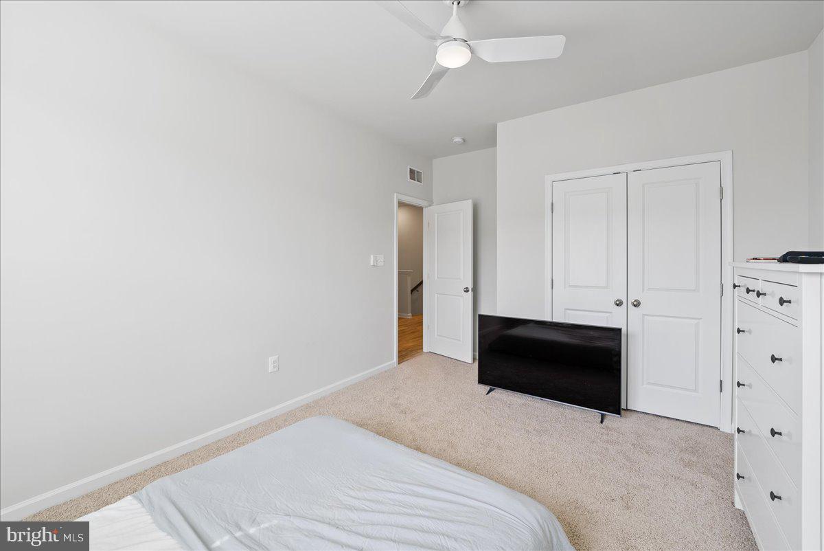 1602 FIELD SPARROW TERRACE NE