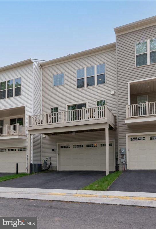 1602 FIELD SPARROW TERRACE NE