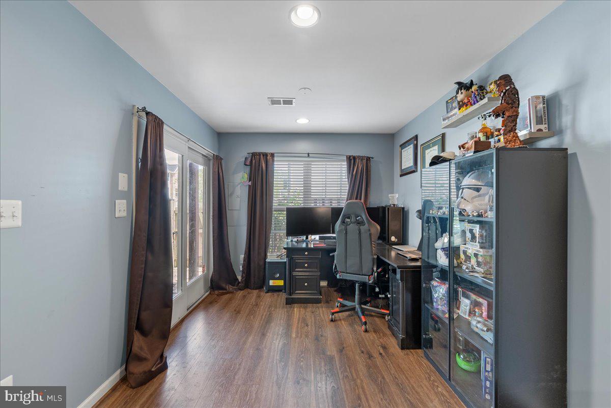 26144 LANDS END DRIVE