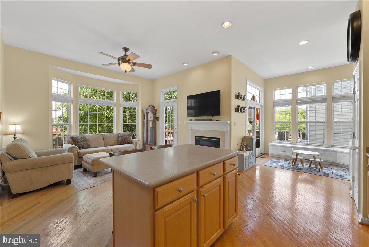 26144 LANDS END DRIVE