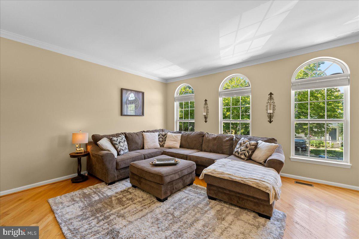 26144 LANDS END DRIVE