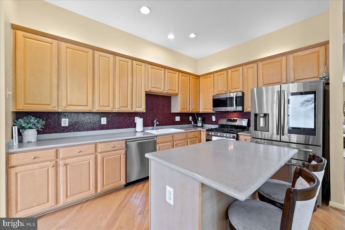 26144 LANDS END DRIVE