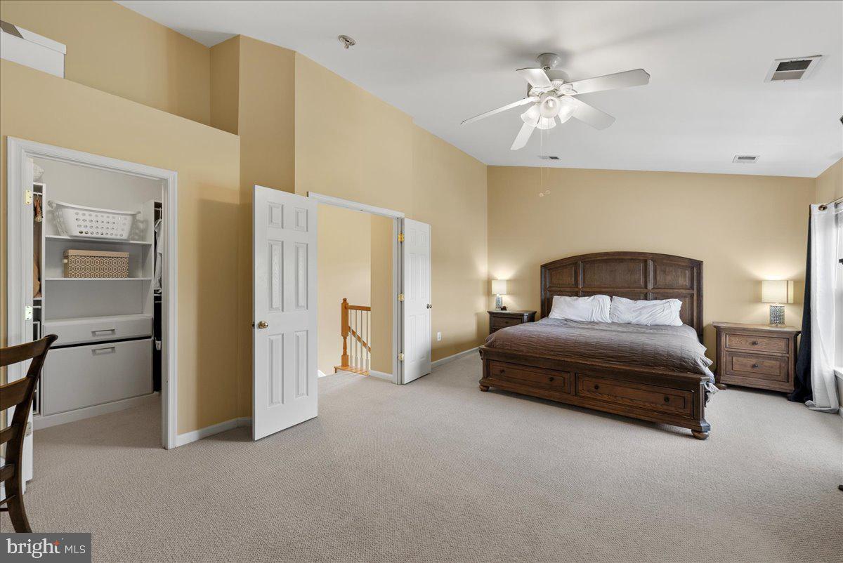 26144 LANDS END DRIVE