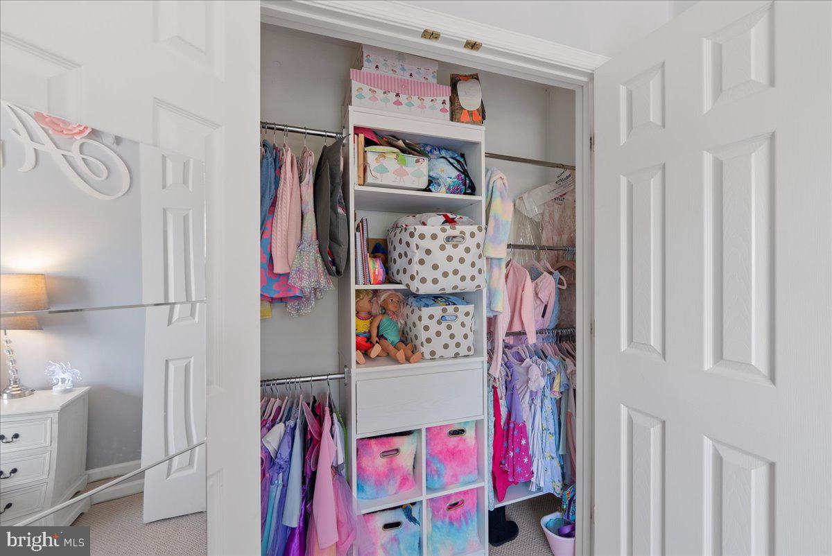 26144 LANDS END DRIVE