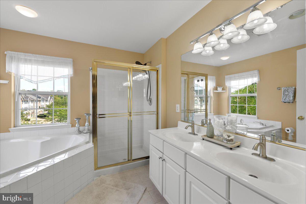 26144 LANDS END DRIVE