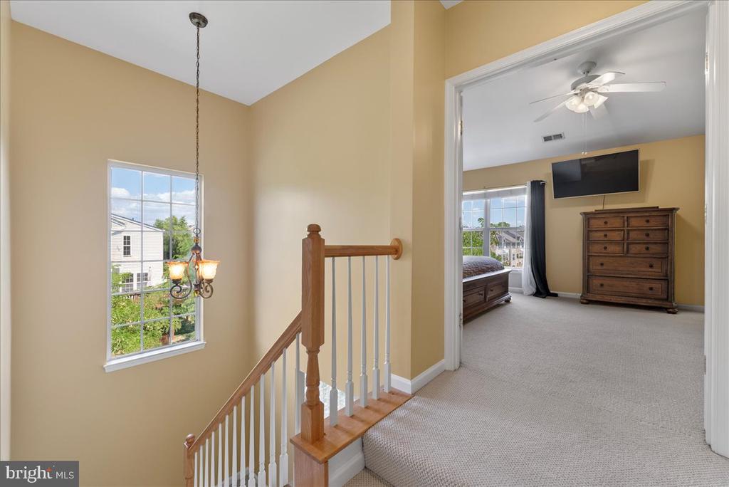 26144 LANDS END DRIVE
